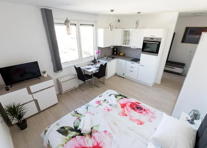 Studio apartman Moonlight